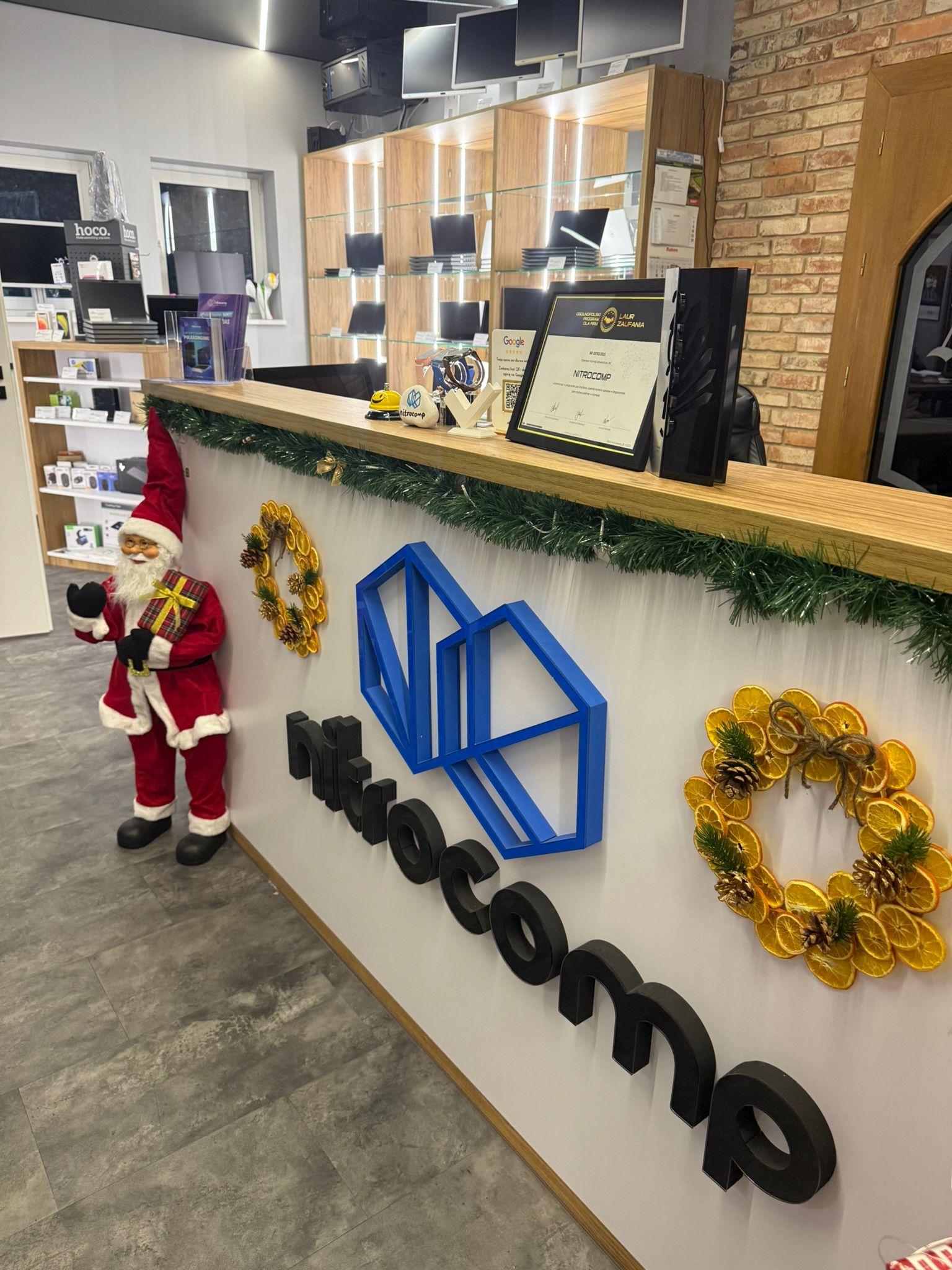 PHOTO-2025-12-04-07-40-39